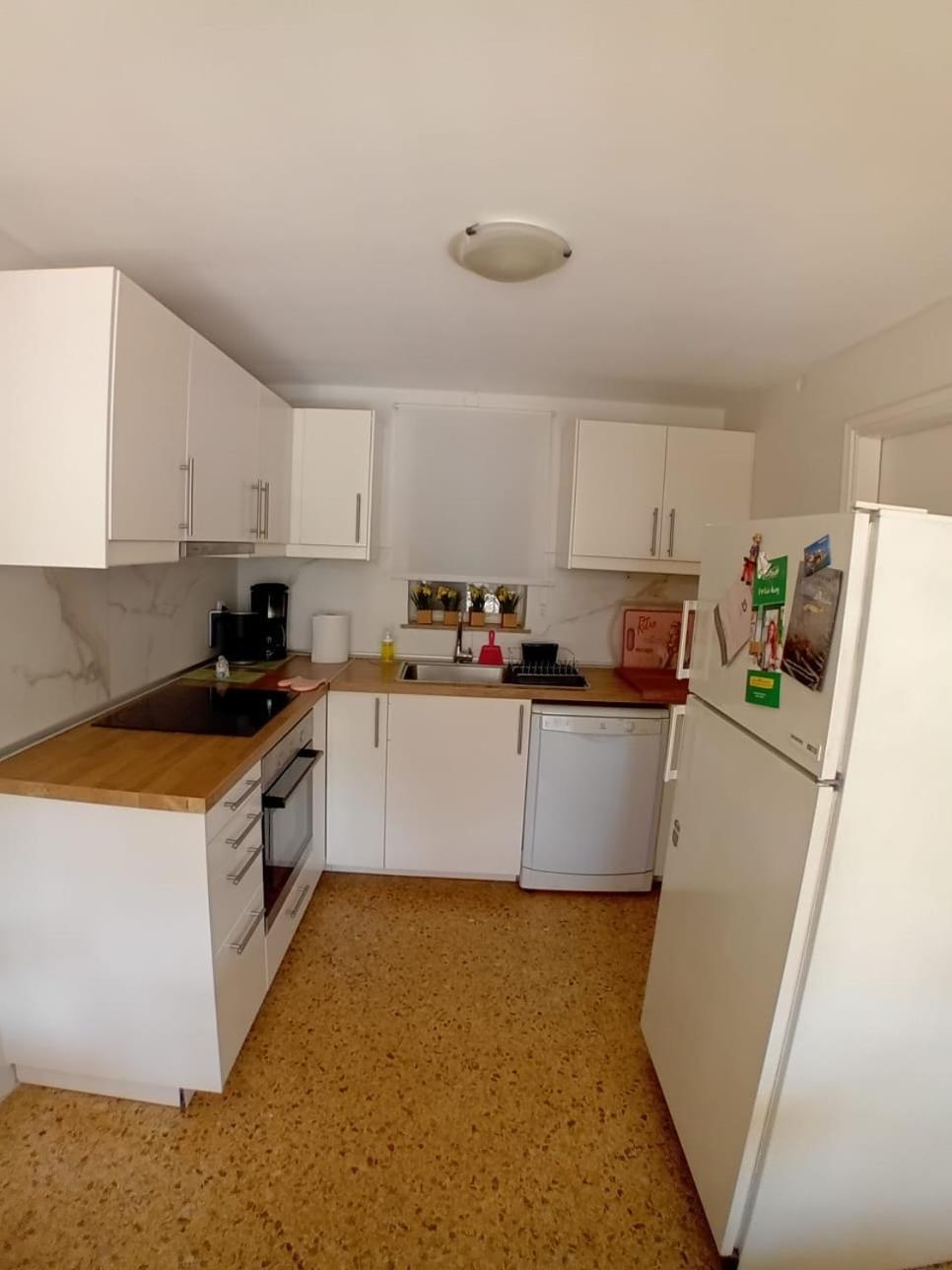Sunny Apartment Northern เอเธนส์ ภายนอก รูปภาพ